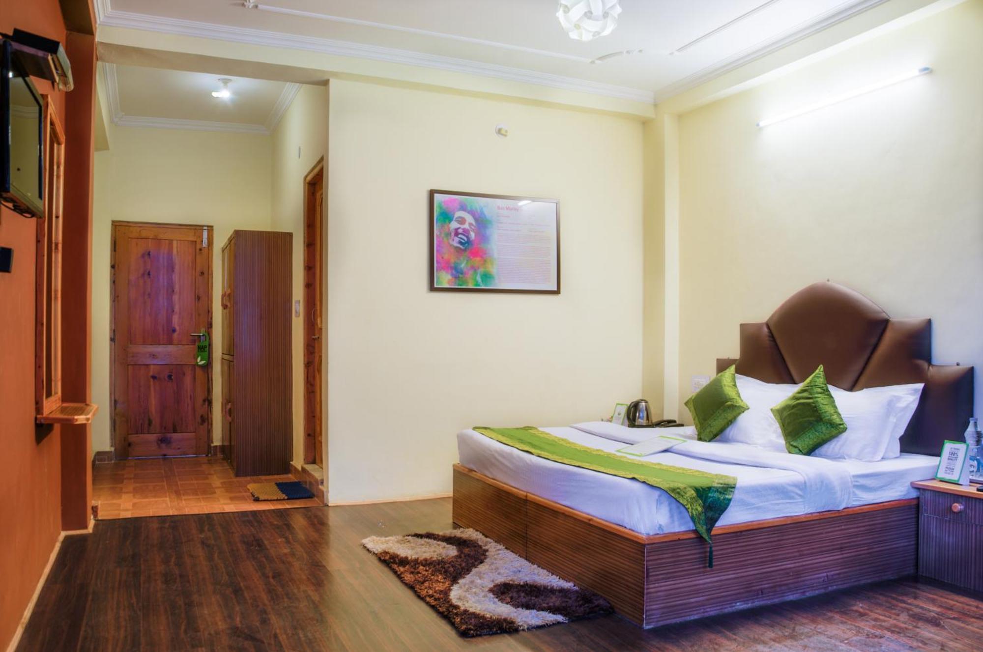 Hotel Treebo Trend Celebriti Manali Vashist Esterno foto