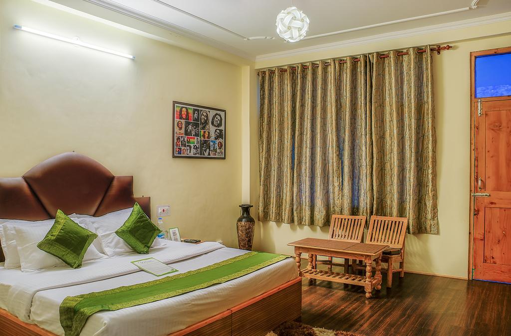 Hotel Treebo Trend Celebriti Manali Vashist Esterno foto
